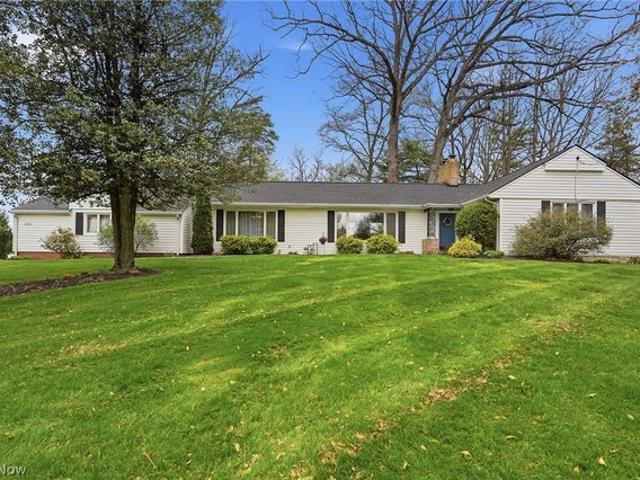 House for sale in Hartville, Ohio