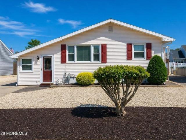 House for sale in Lanoka Harbor, New Jersey
