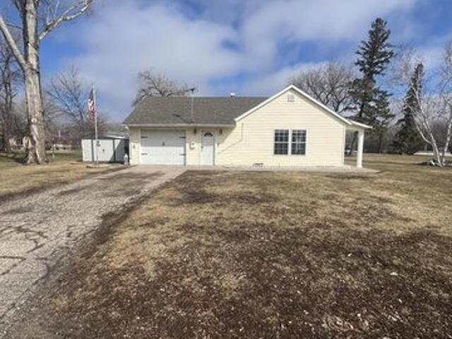 House for sale in Warren, Minnesota