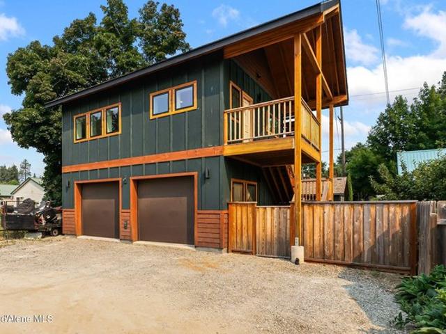 House for sale in Sandpoint, Idaho