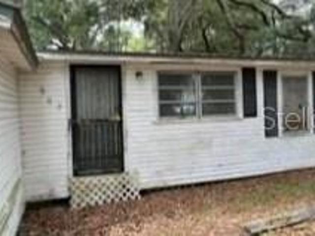 House for sale in Crescent City, Florida