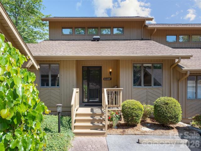 Condo for sale in Hendersonville, North Carolina