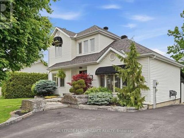 House for sale in Hawkesbury, Ontario