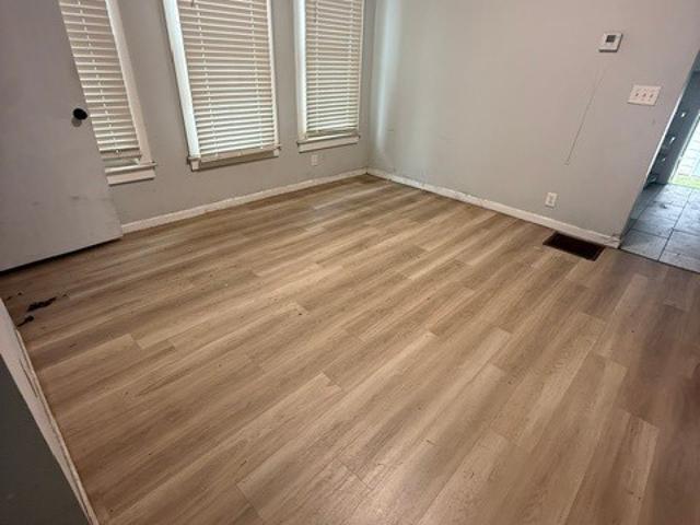 House for sale in Clinton, Iowa