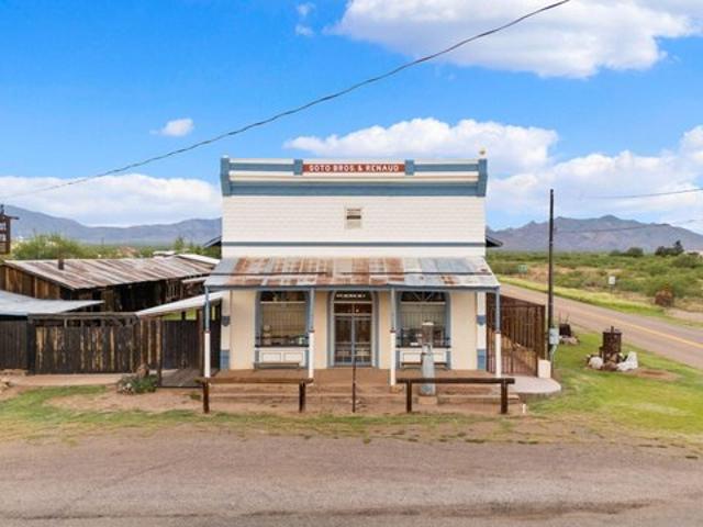 House for sale in Cochise, Arizona