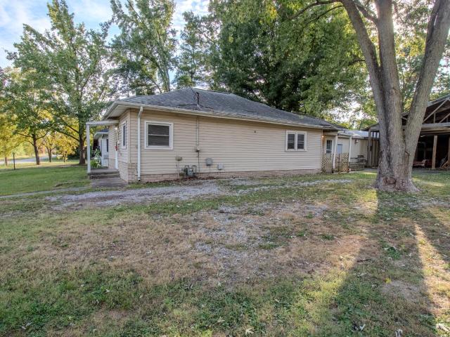 House for sale in West Frankfort, Franklin County