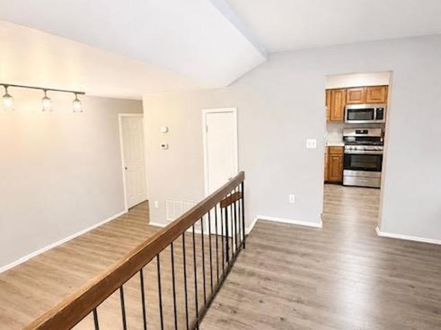 Townhouse for sale in Glen Gardner, New Jersey