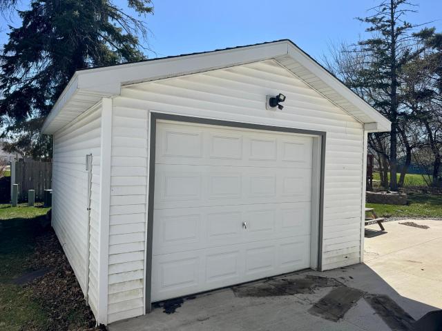 House for sale in Olivia, Minnesota