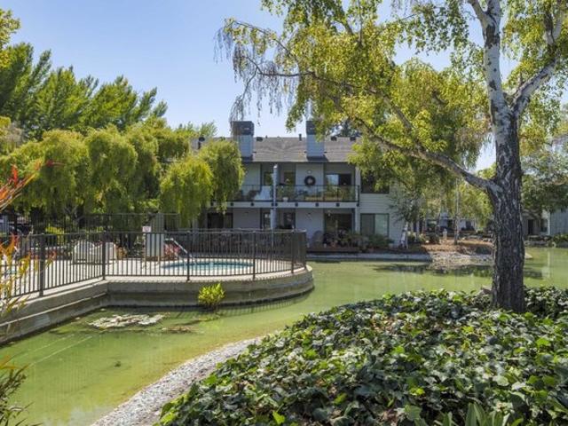Condo for sale in Mountain View, California