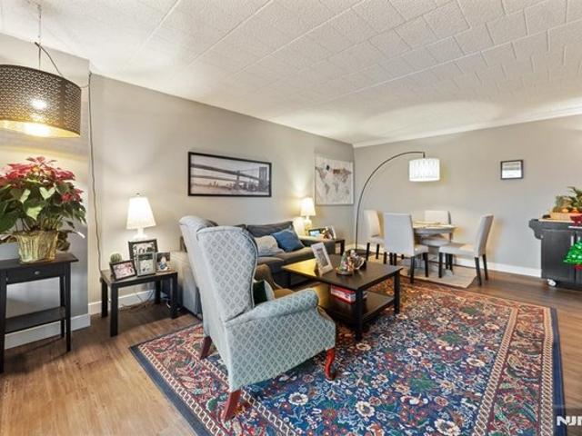 Condo for sale in Hudson, New Jersey