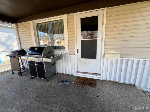 House for sale in Saint John, Missouri
