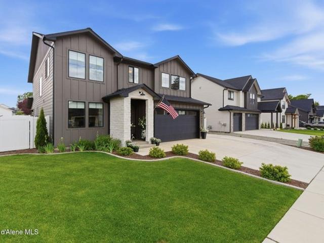 House for sale in Hayden, Idaho