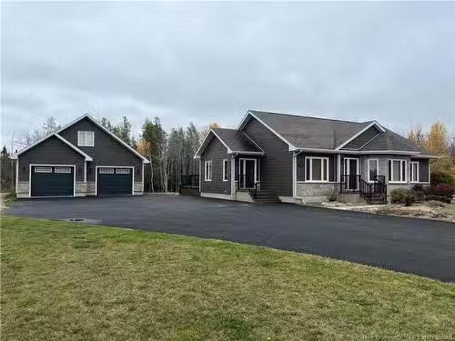 House for sale in Tracadie–sheila, New Brunswick