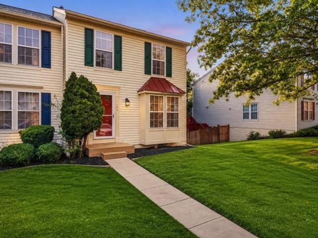 Townhouse for sale in Virginia