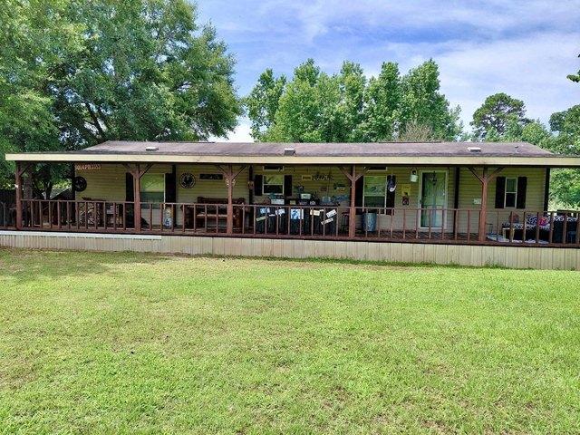 House for sale in Gilchrist, Texas