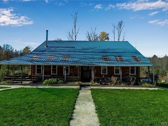 House for sale in Centerville, New York