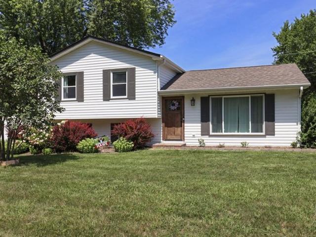 House for sale in Pleasant Prairie, Wisconsin