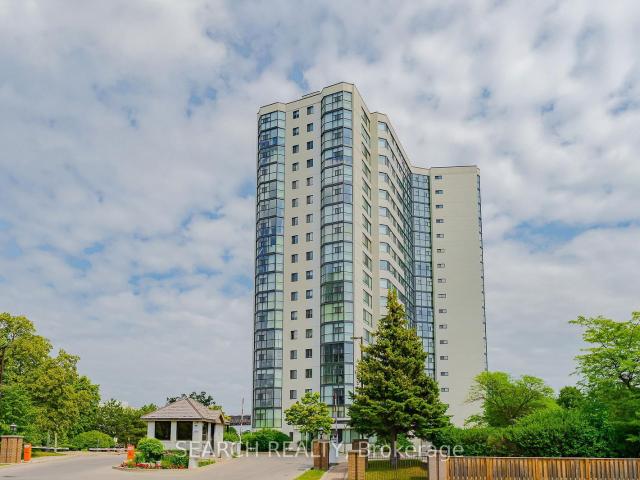 Condo for sale in Toronto, Golden Horseshoe
