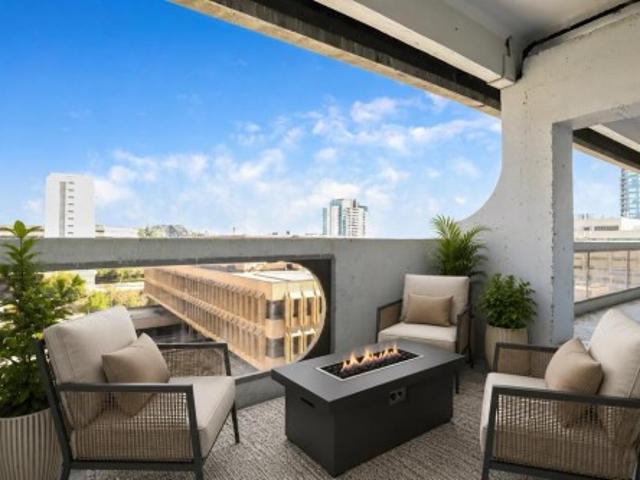 Condo for sale in Downtown Commercial Core, Calgary