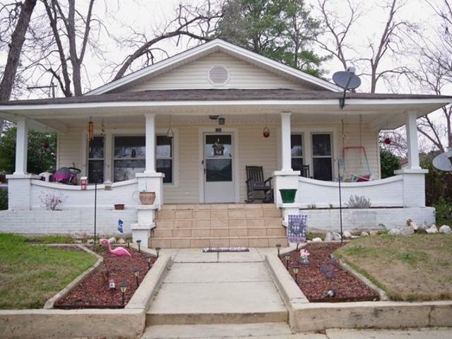 House for sale in Clanton, Alabama