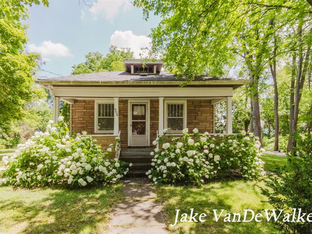 House for sale in Kalamazoo House for sale in Kalamazoo