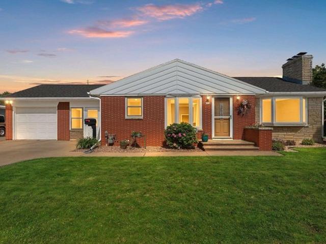 House for sale in De Pere, Wisconsin
