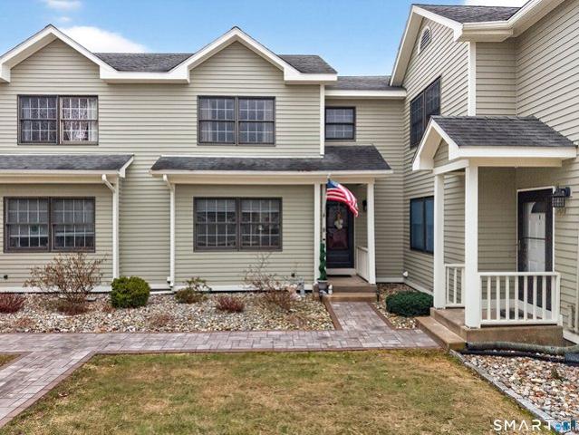 Townhouse for sale in Colchester, Connecticut