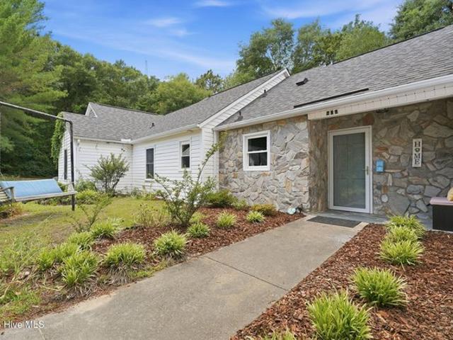 Townhouse for sale in Aberdeen, North Carolina