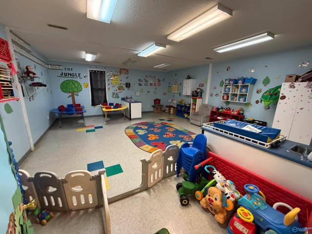 Commercial for sale in Albertville, Alabama