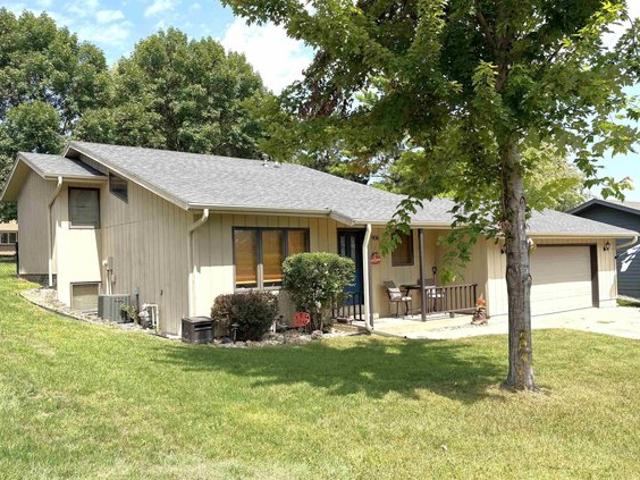 House for sale in Yankton, South Dakota