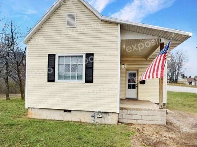 House for sale in Barry, Missouri