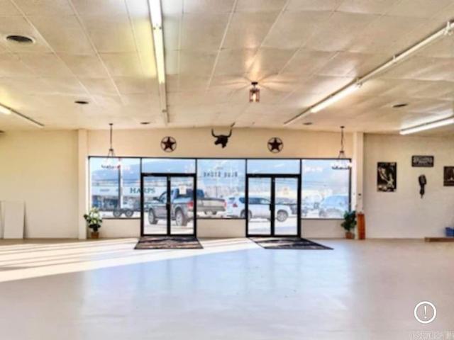 Commercial for sale in Ark
