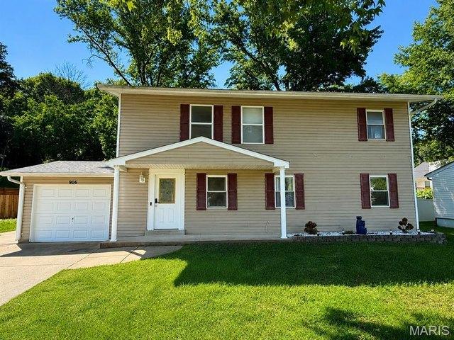 House for sale in Valley Park, Missouri