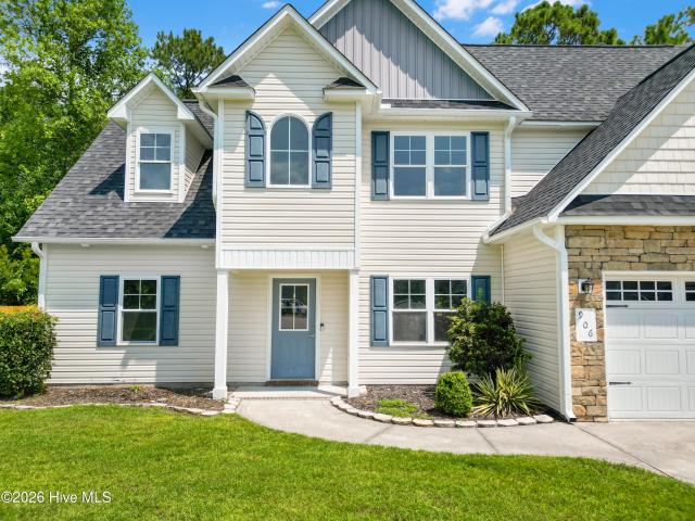 House for sale in Sneads Ferry, North Carolina