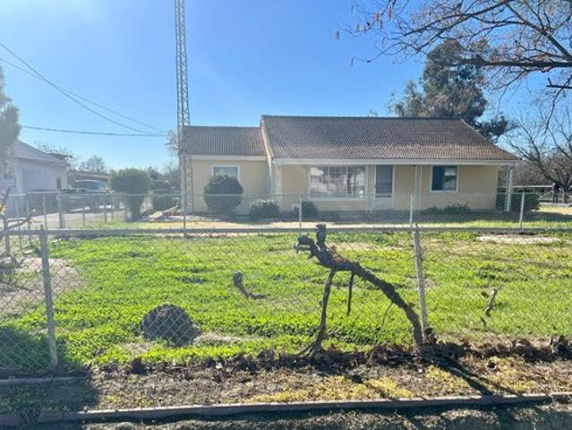 House for sale in Newman, California