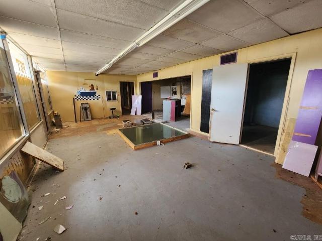 Commercial for sale in Ark