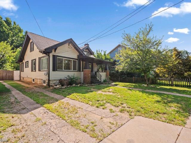 House for sale in Parkersburg, West Virginia