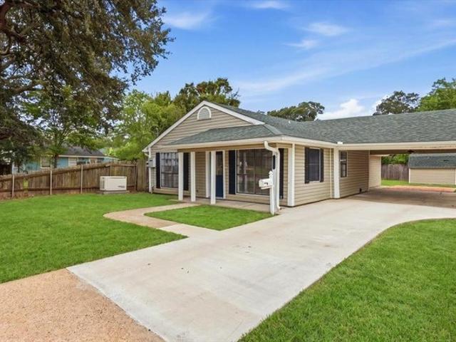 House for sale in Jefferson, Texas