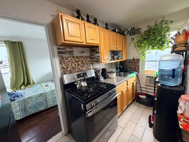 House for sale in Hudson, New Jersey