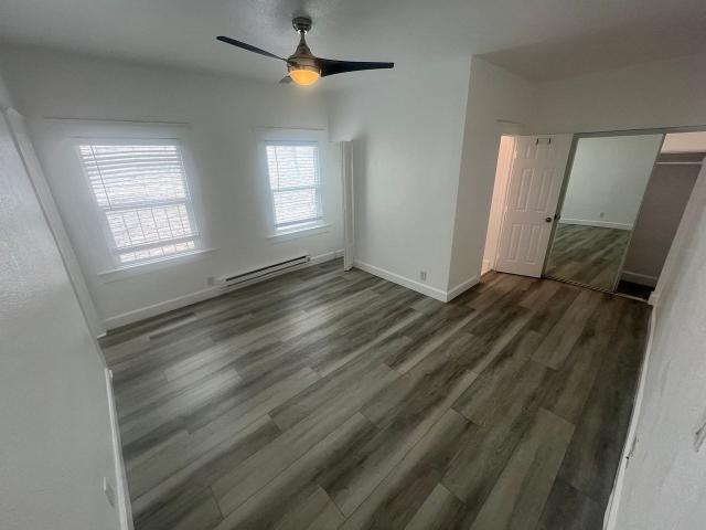 Apartment for rent in Canoga Park, California