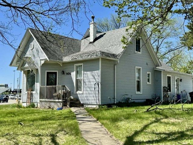 House for sale in Winterset, Iowa