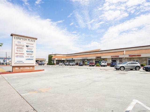 Commercial for sale in Compton, California