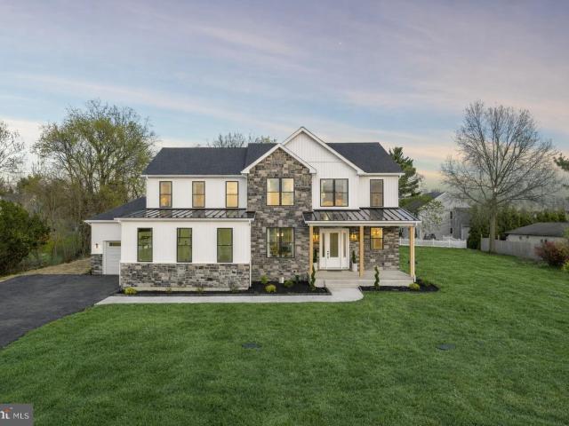 Property for sale in Arcola, Pennsylvania