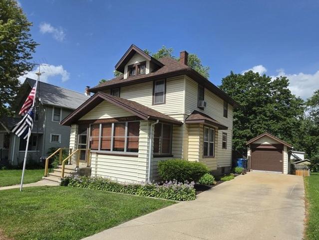 House for sale in Dixon, Illinois