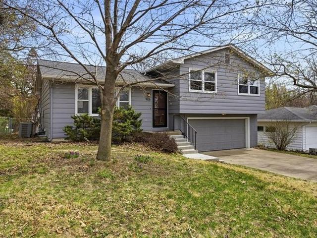 House for sale in Iowa City, Iowa