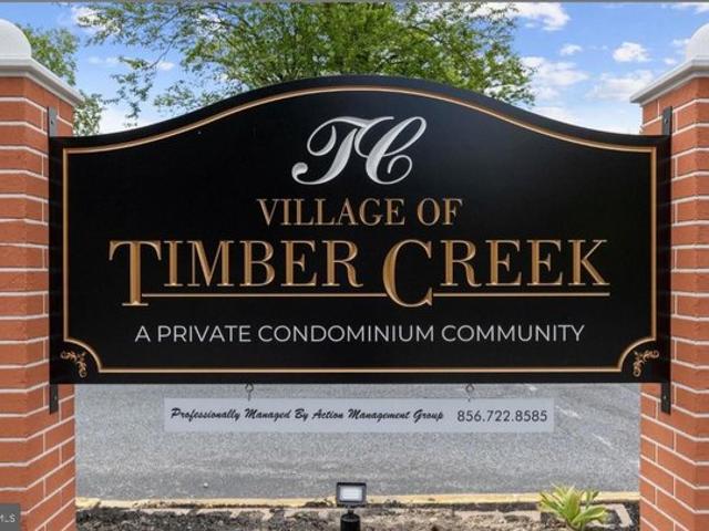 Townhouse for sale in Clementon, New Jersey