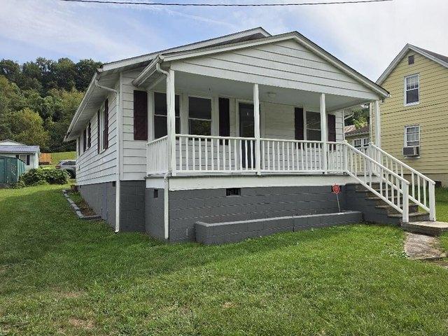 House for sale in Saltville, Smyth County