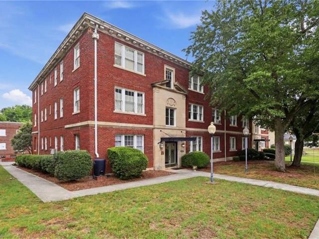 Condo for sale in Guilford, North Carolina