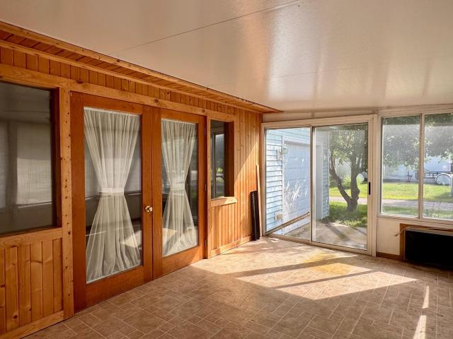 House for sale in Olivia, Minnesota