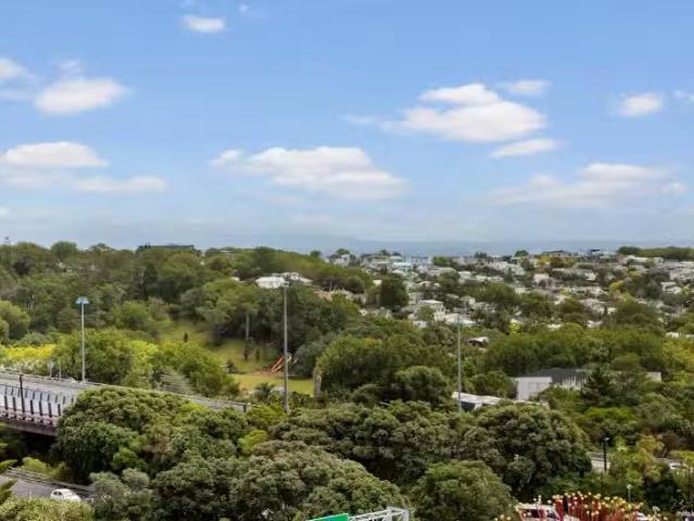 House for sale in Auckland, Oroua County